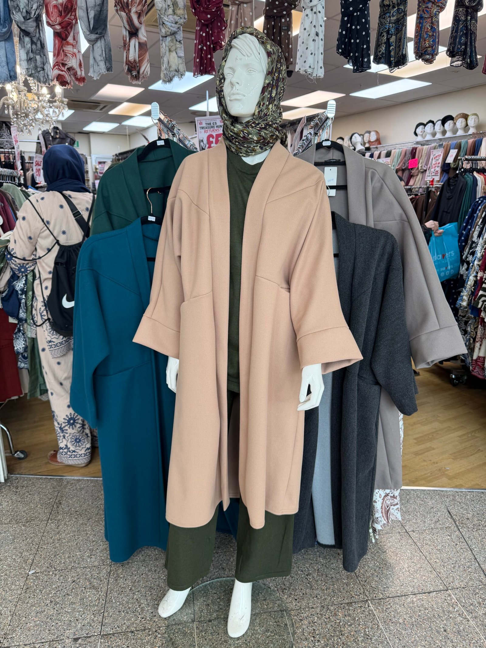 camel relaxed pocket coat – one size